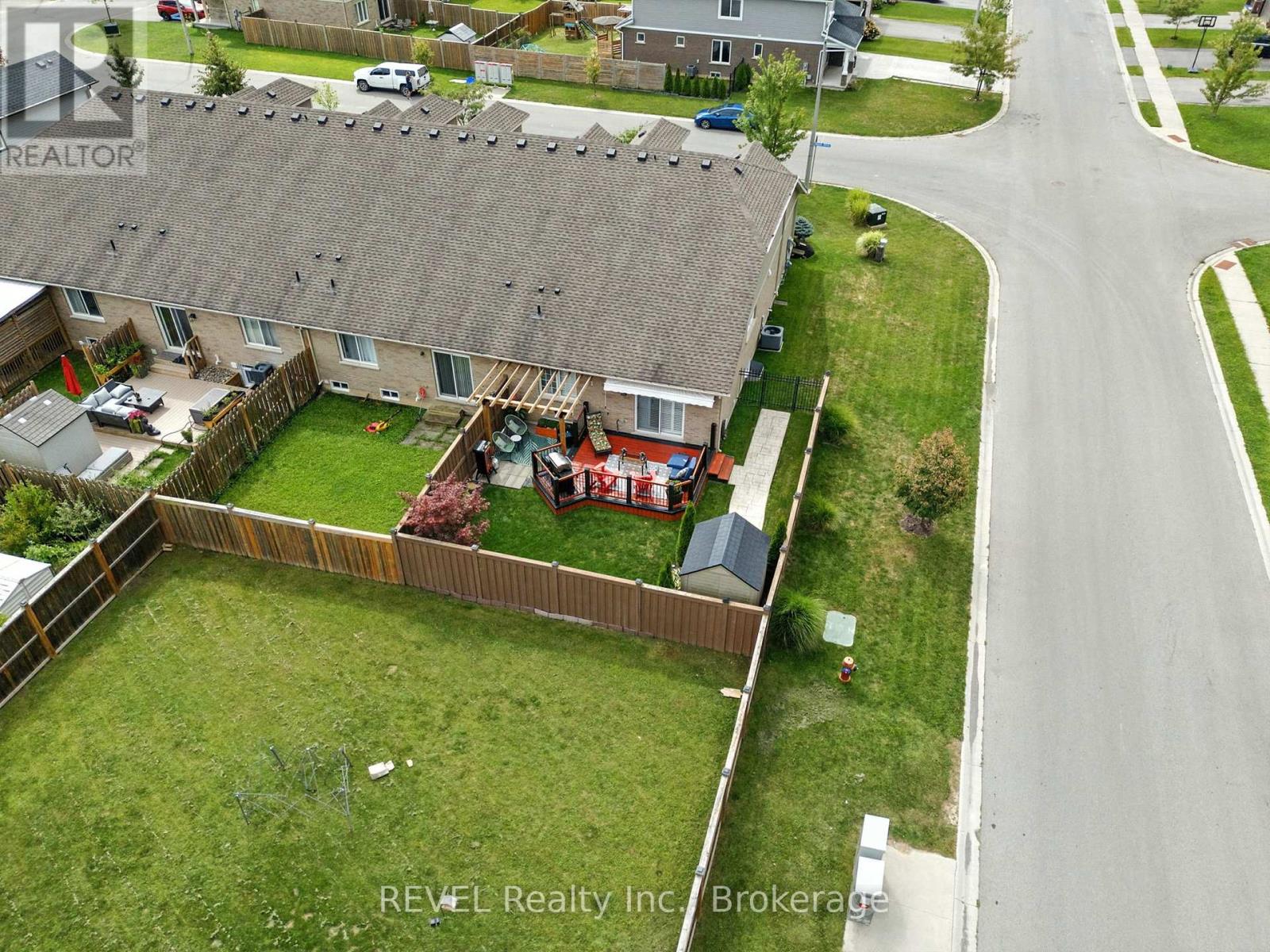Photo 43 of 6283 Dores Drive, Niagara Falls ON
