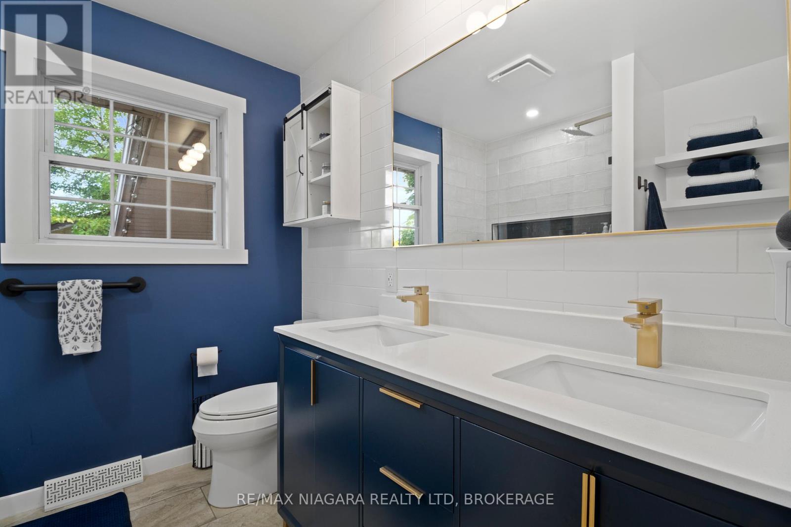Photo 17 of 3 Clearview Heights, St Catharines ON
