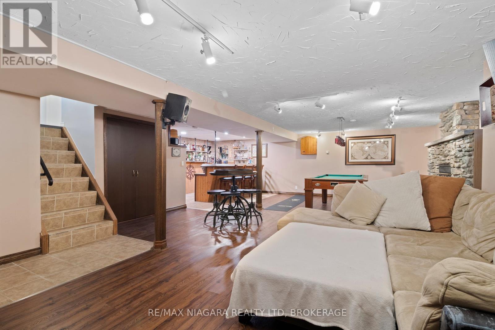 Photo 20 of 3 Clearview Heights, St Catharines ON