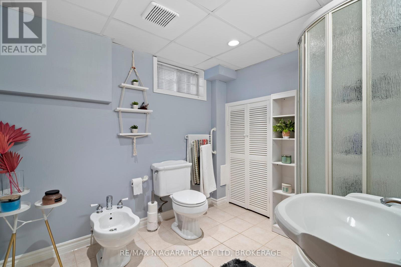 Photo 27 of 3 Clearview Heights, St Catharines ON