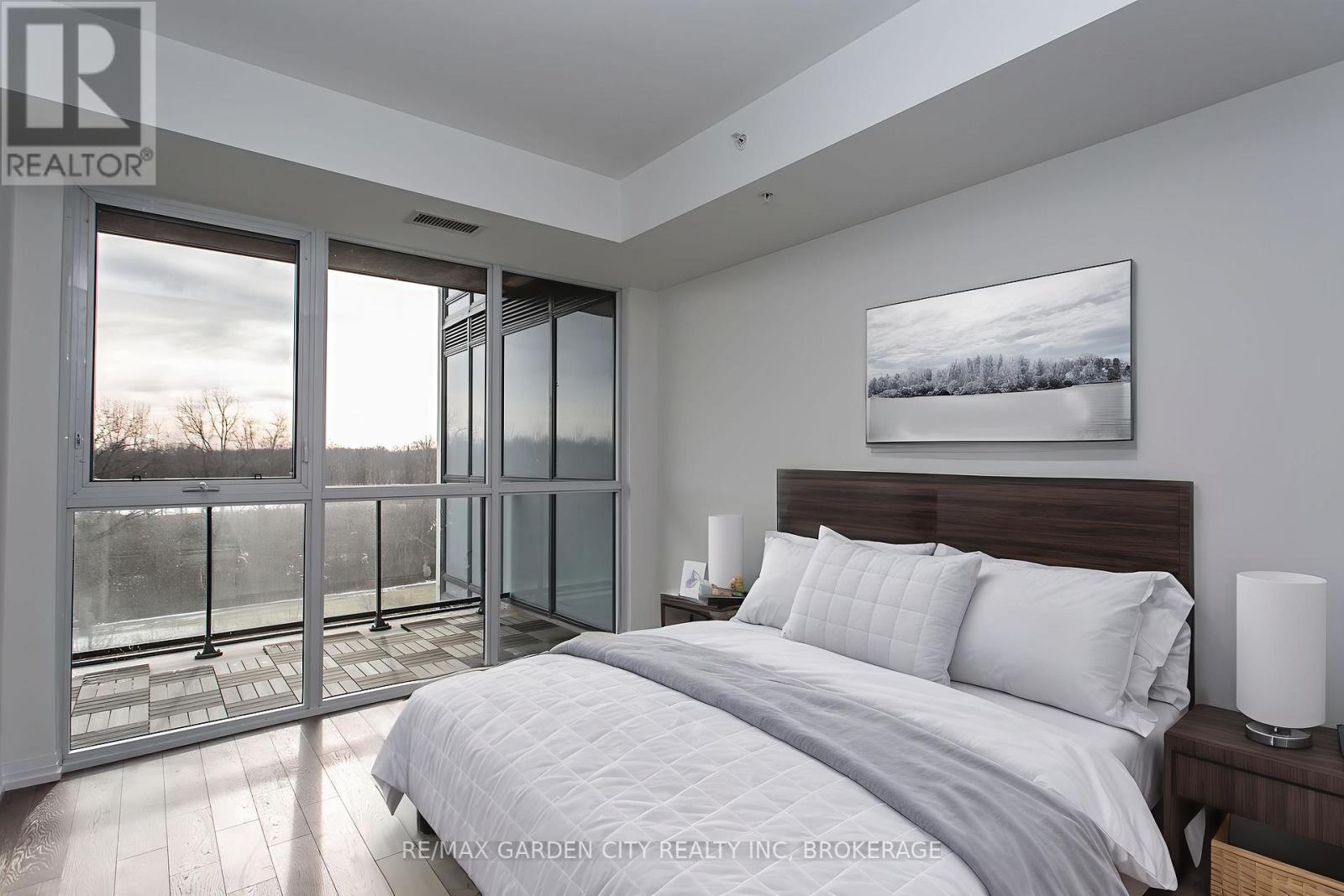 Photo 15 of 408 7711 Green Vista Gate Avenue, Niagara Falls ON
