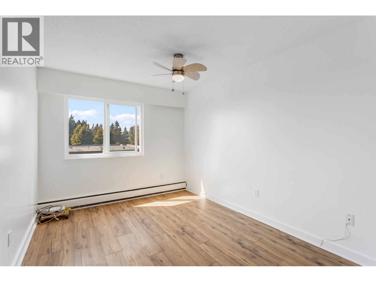 Photo 16 of 303 134 W 20th Street, North Vancouver BC
