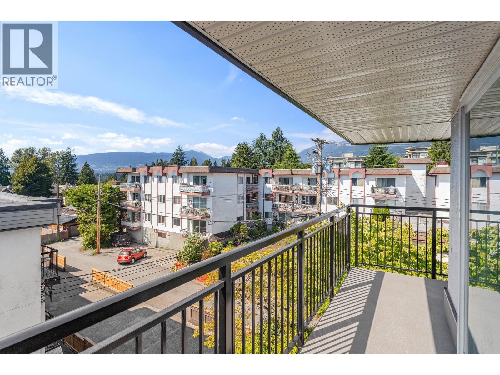 Photo 22 of 303 134 W 20th Street, North Vancouver BC