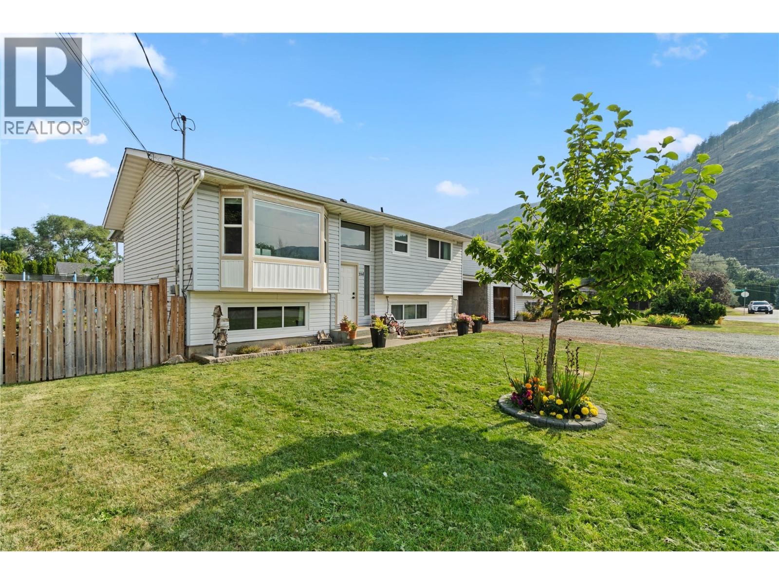 Photo 1 of 394 Reighmount Drive, Kamloops BC