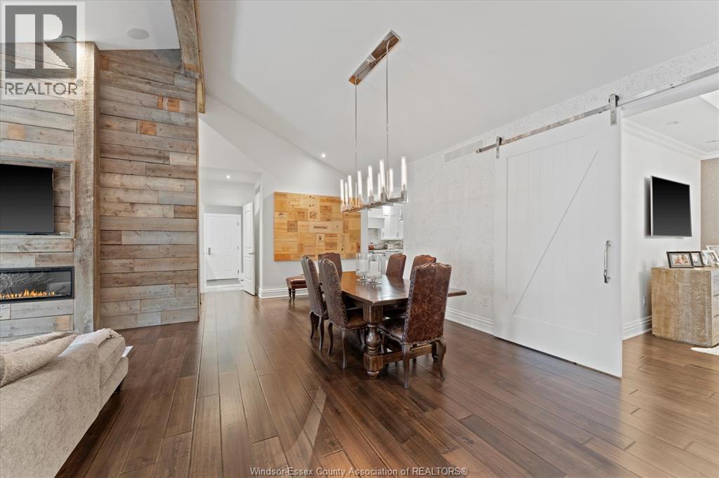 Photo 12 of 540 Kennedy Drive West, Windsor ON