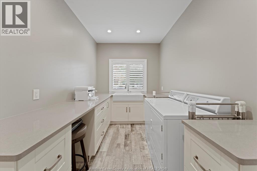 Photo 27 of 540 Kennedy Drive West, Windsor ON