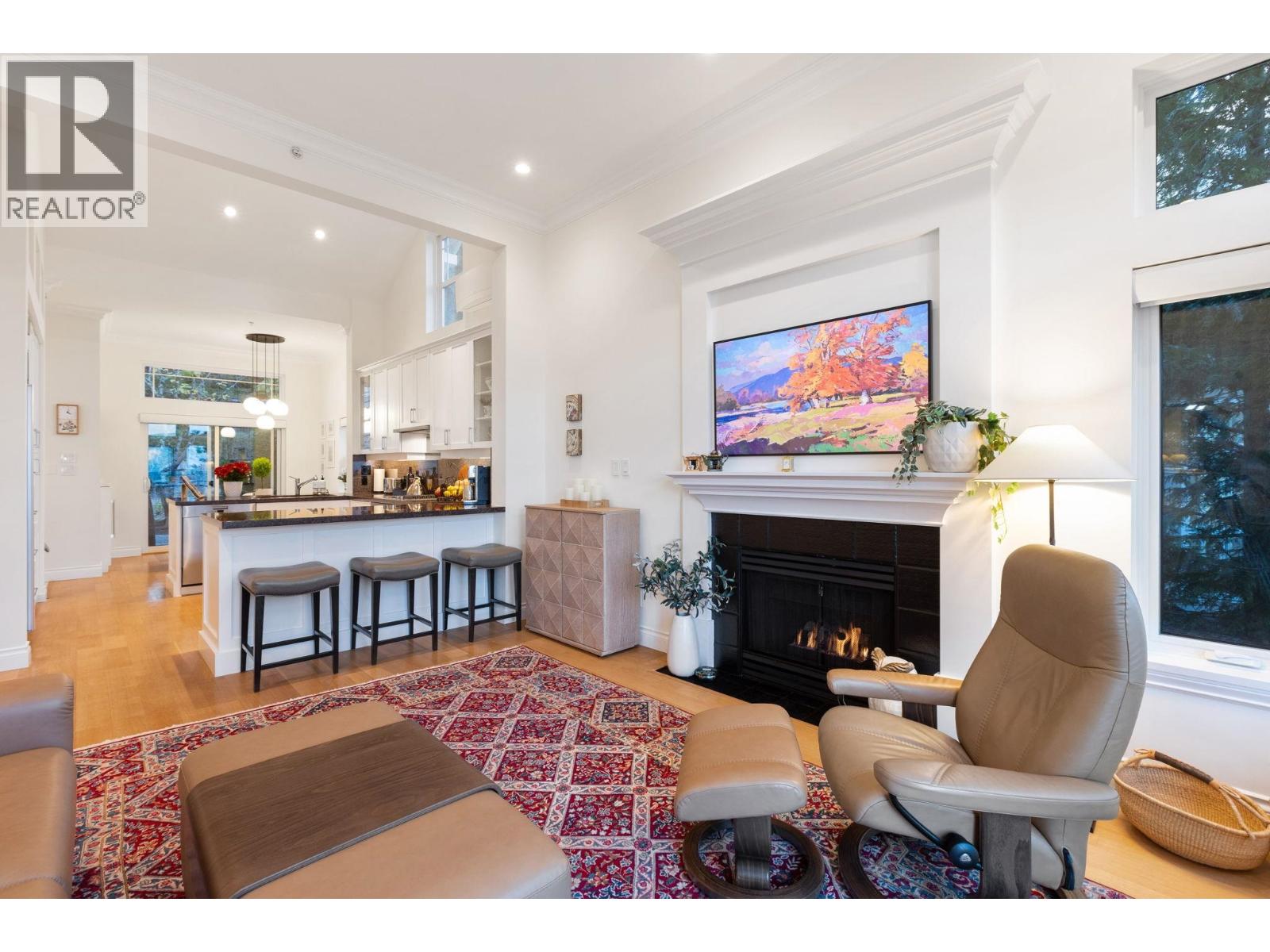4948 EDENDALE LANE, West Vancouver