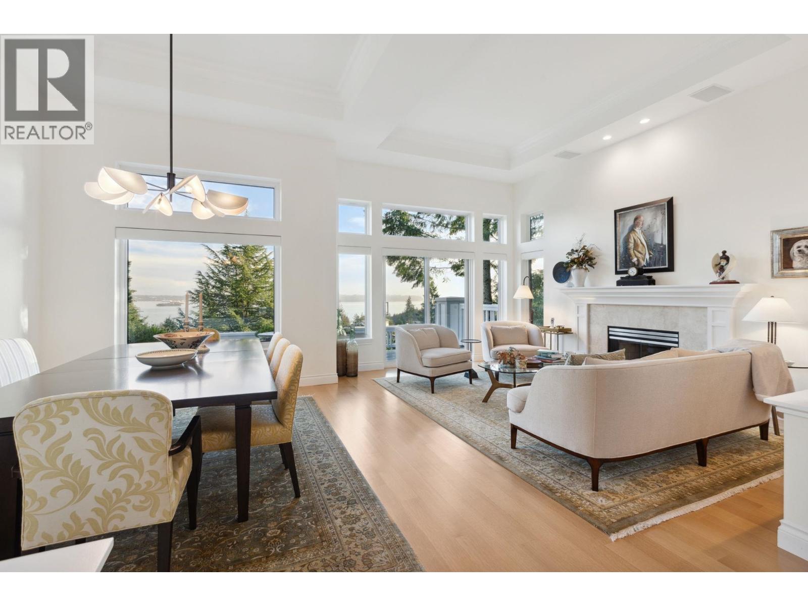 4948 EDENDALE LANE, West Vancouver