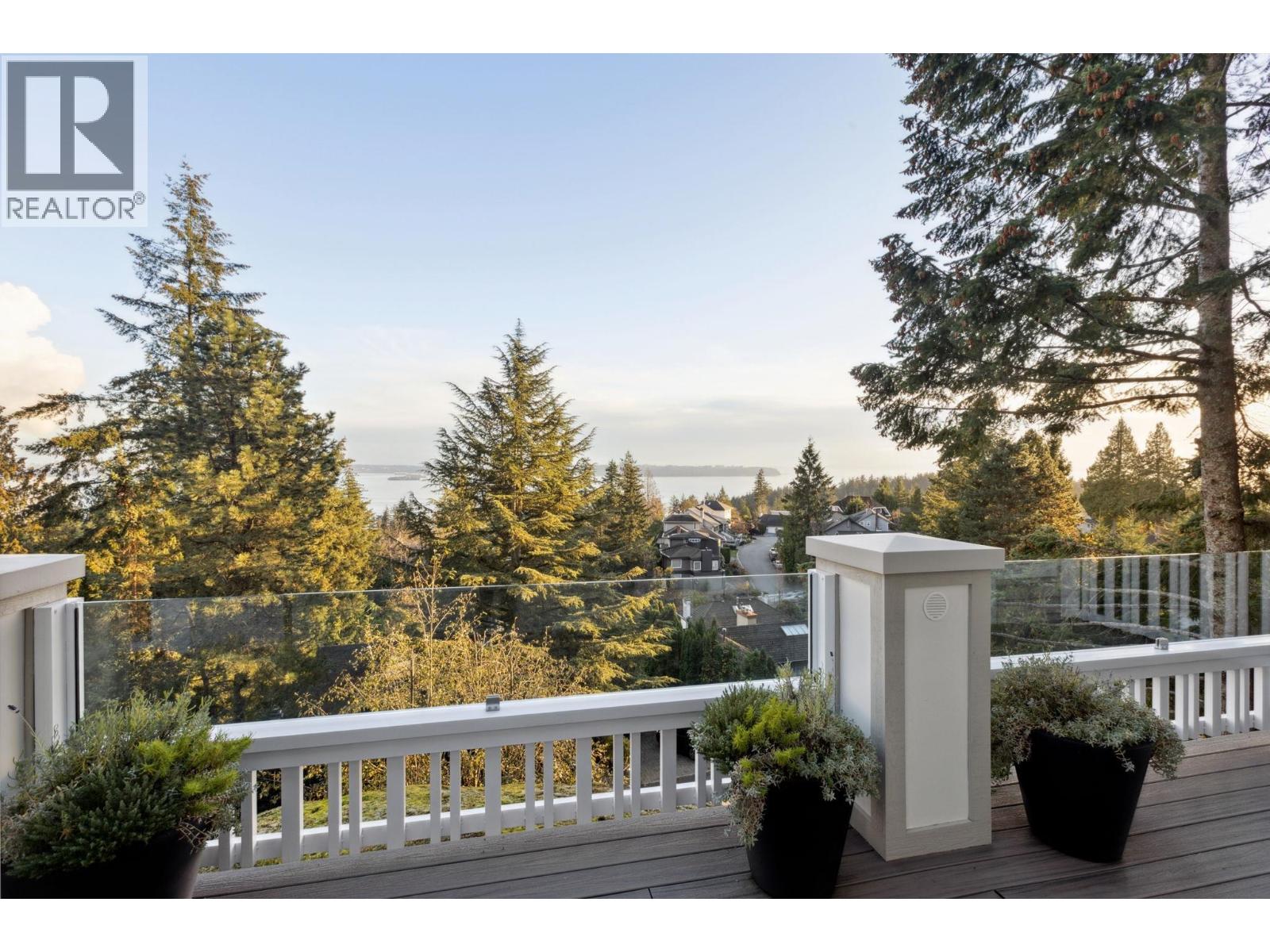 4948 EDENDALE LANE, West Vancouver