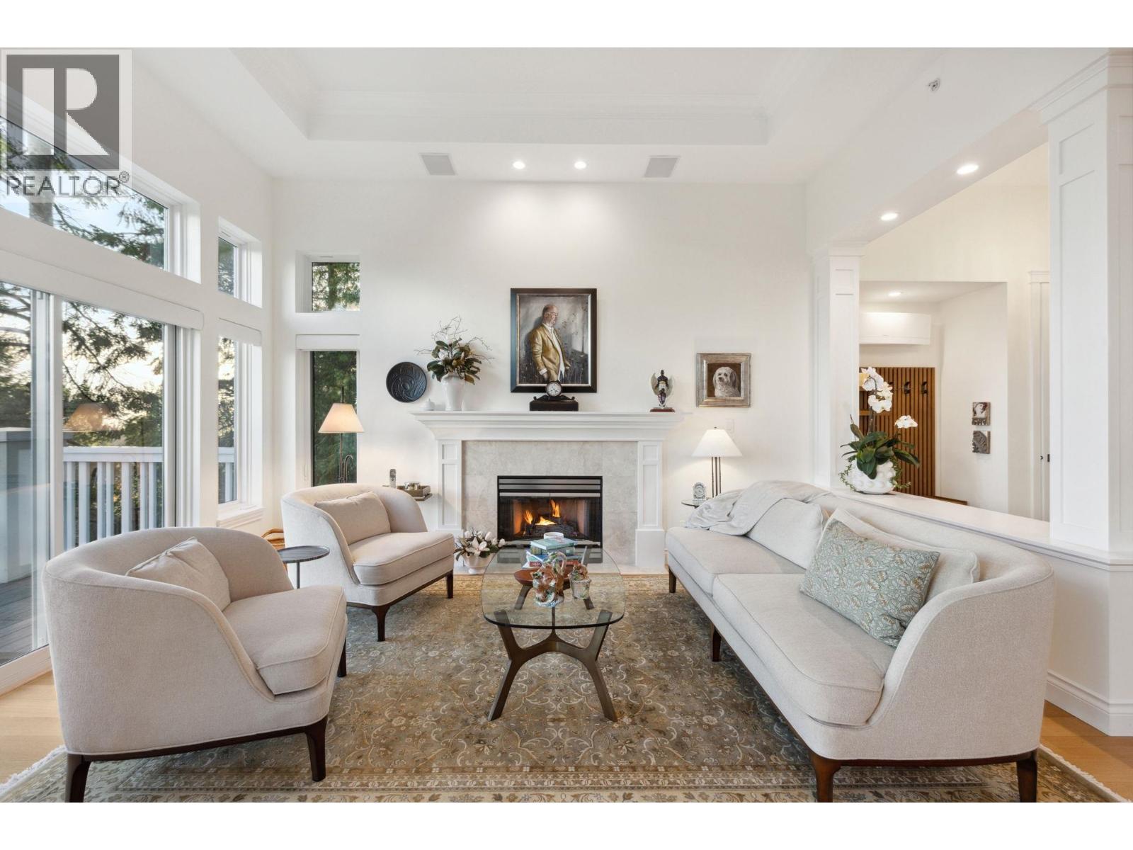4948 EDENDALE LANE, West Vancouver