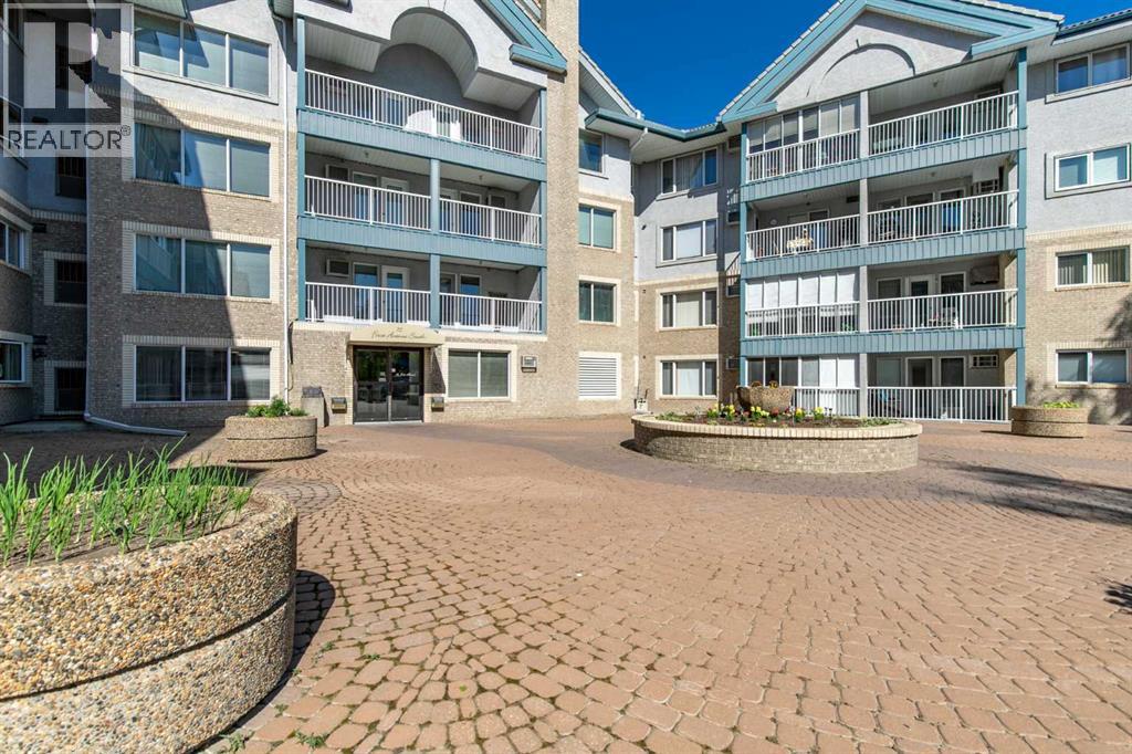 Photo 2 of 120 75 1 Avenue S, Lethbridge AB