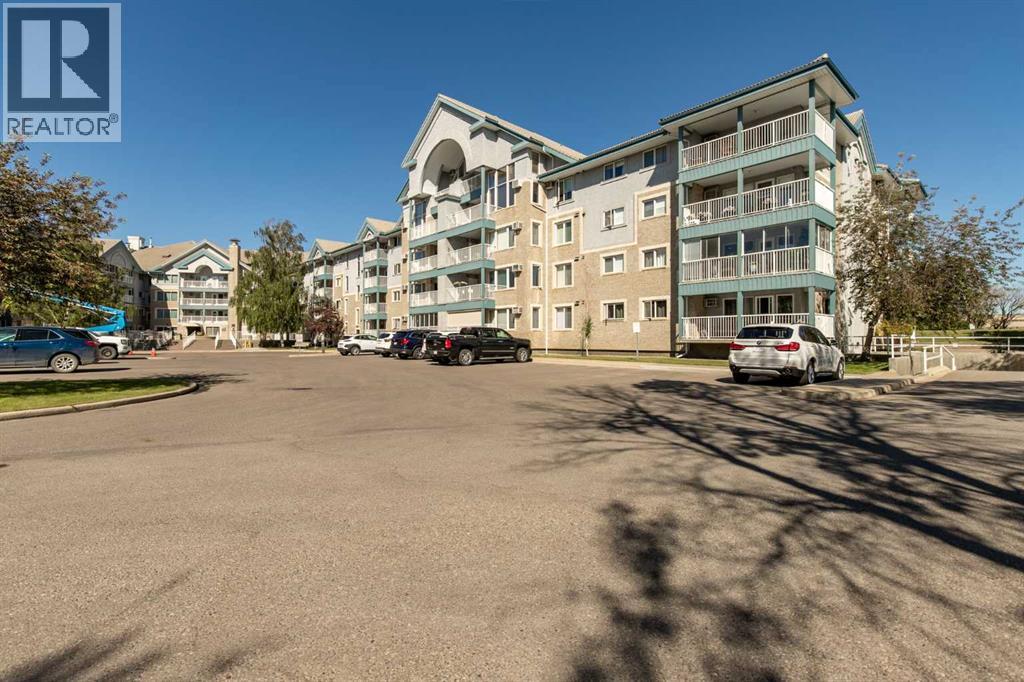 Photo 5 of 120 75 1 Avenue S, Lethbridge AB