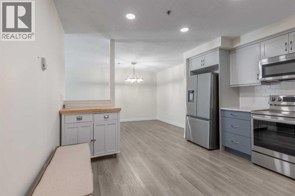 Photo 10 of 120 75 1 Avenue S, Lethbridge AB