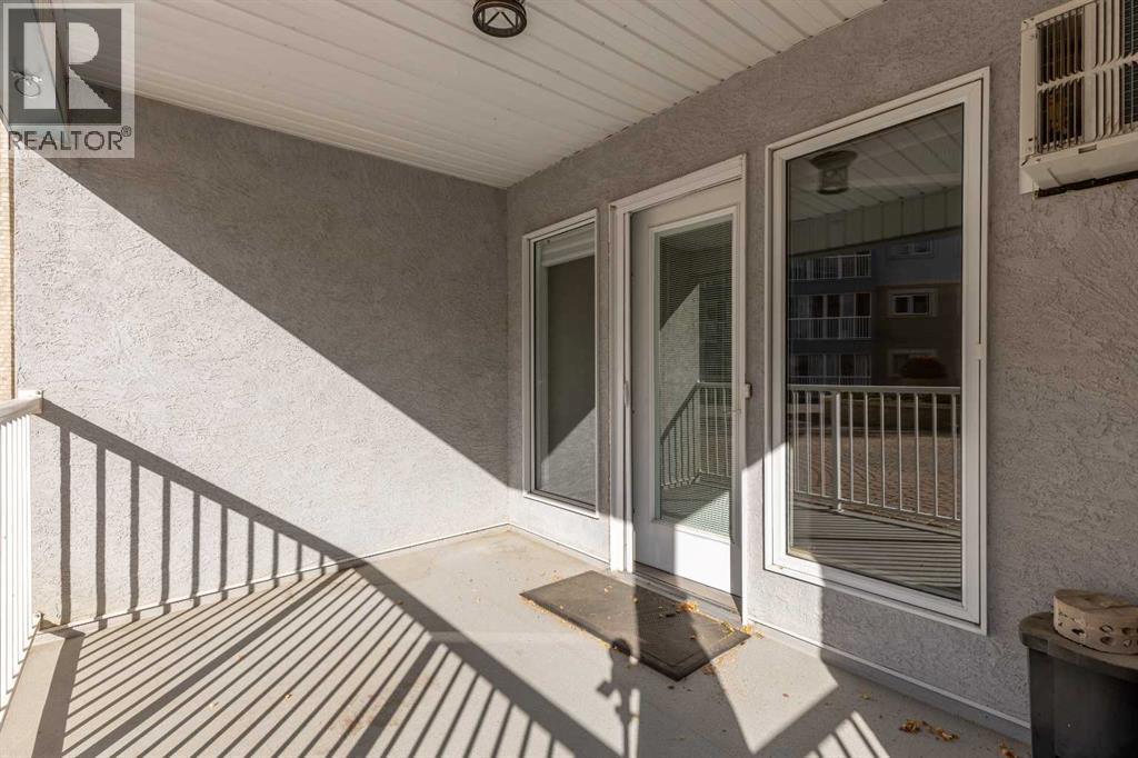 Photo 21 of 120 75 1 Avenue S, Lethbridge AB