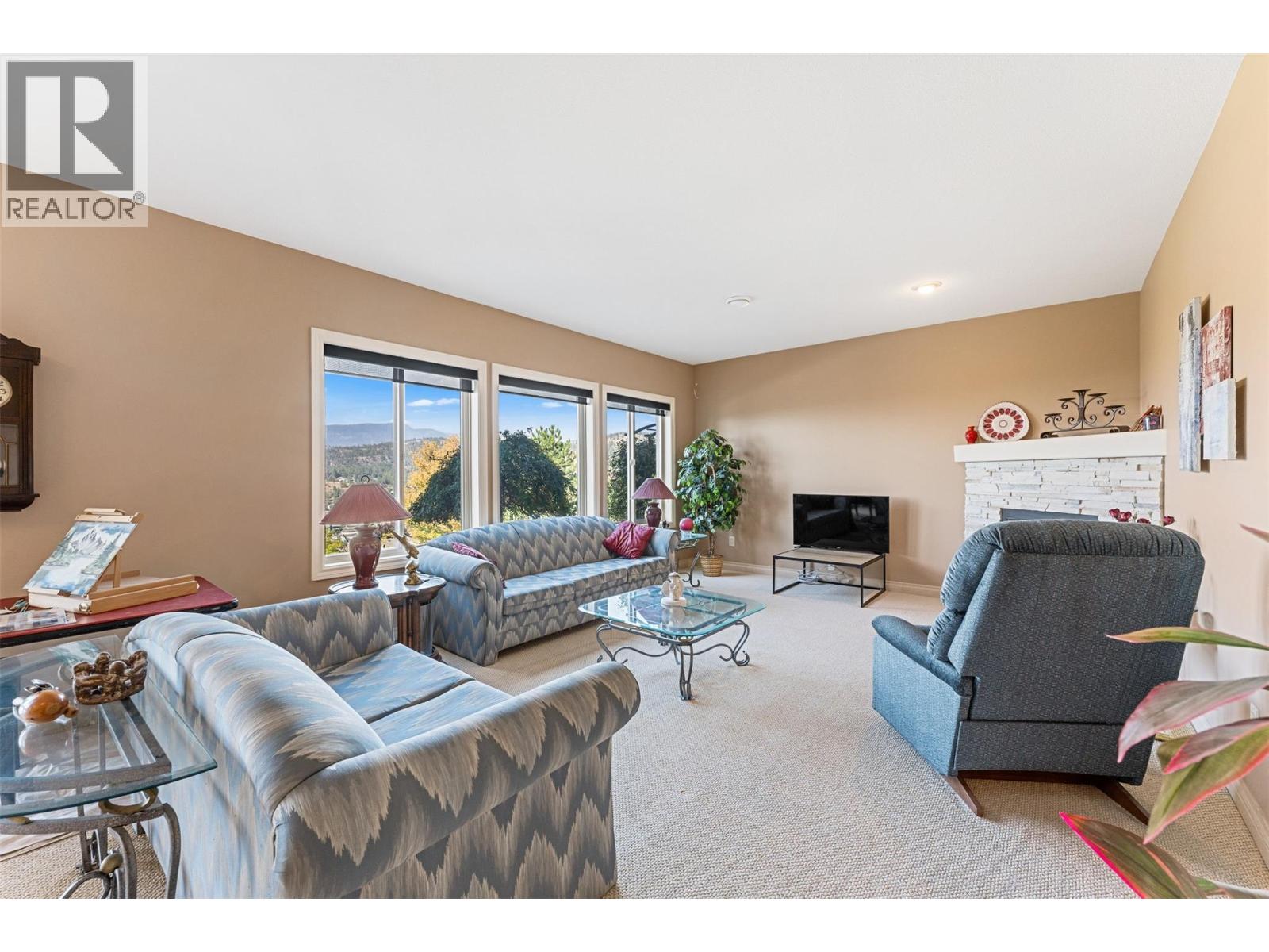  665 Denali Drive, Kelowna