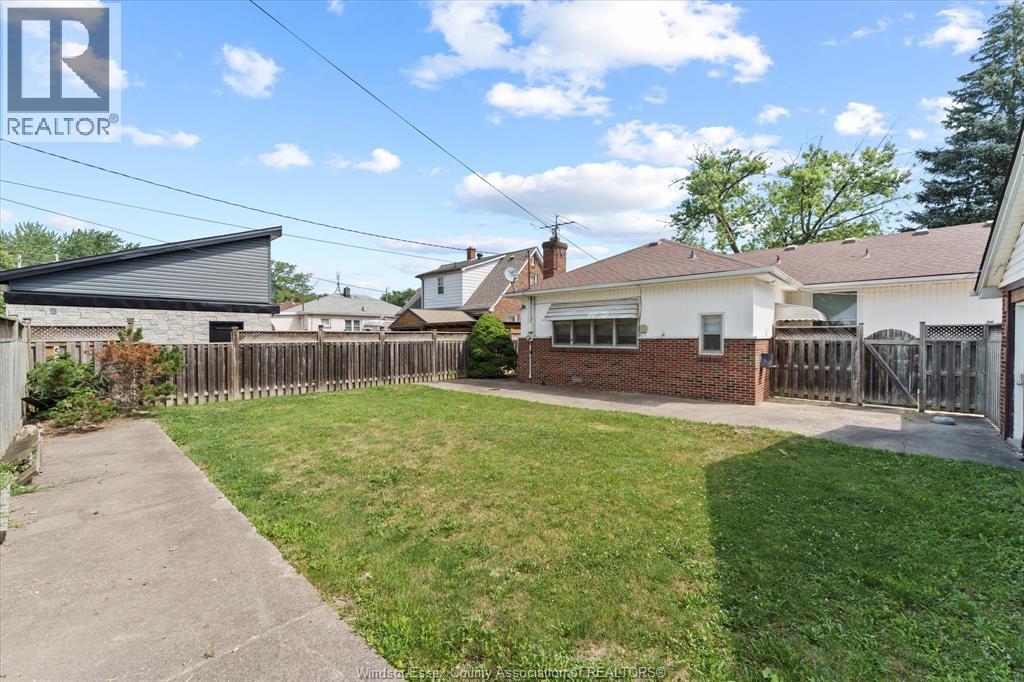 Photo 38 of 1929 Olive Road, Windsor ON