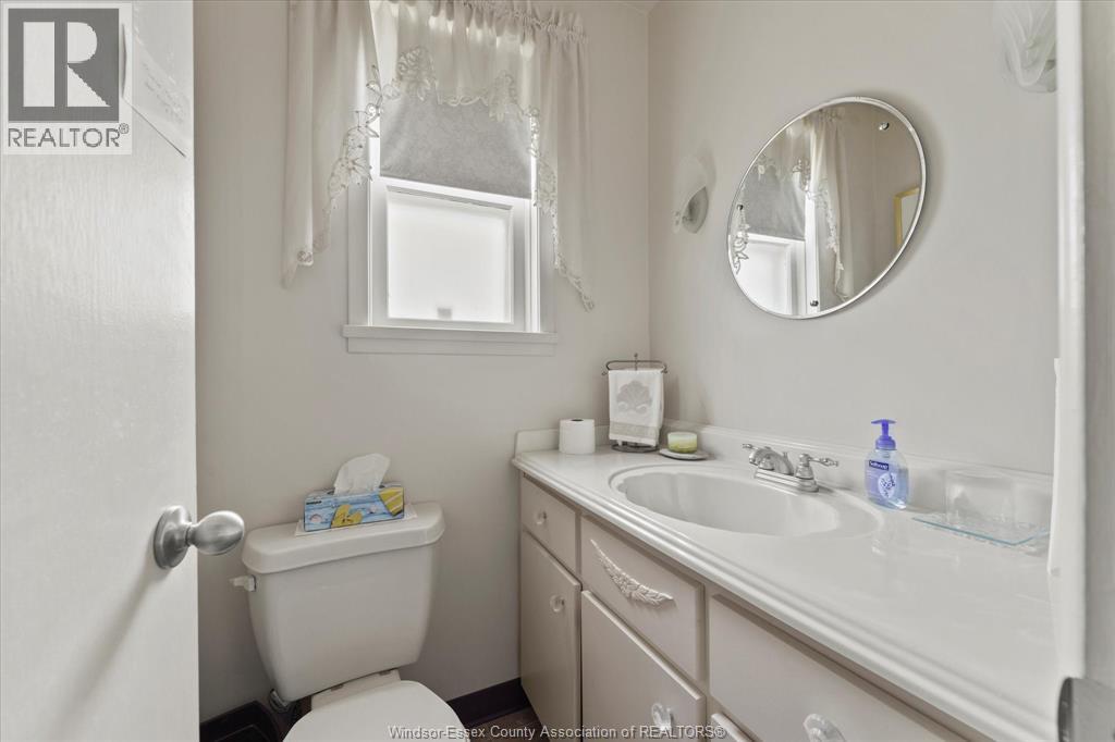 Photo 20 of 1929 Olive Road, Windsor ON