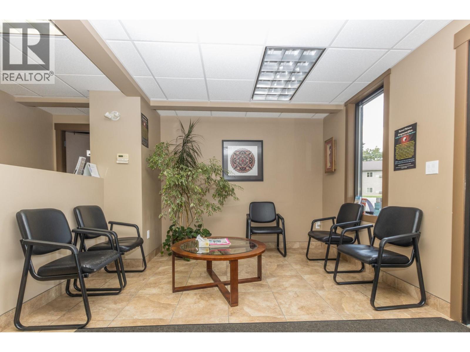 B 1181 6 Avenue Northeast, Salmon Arm