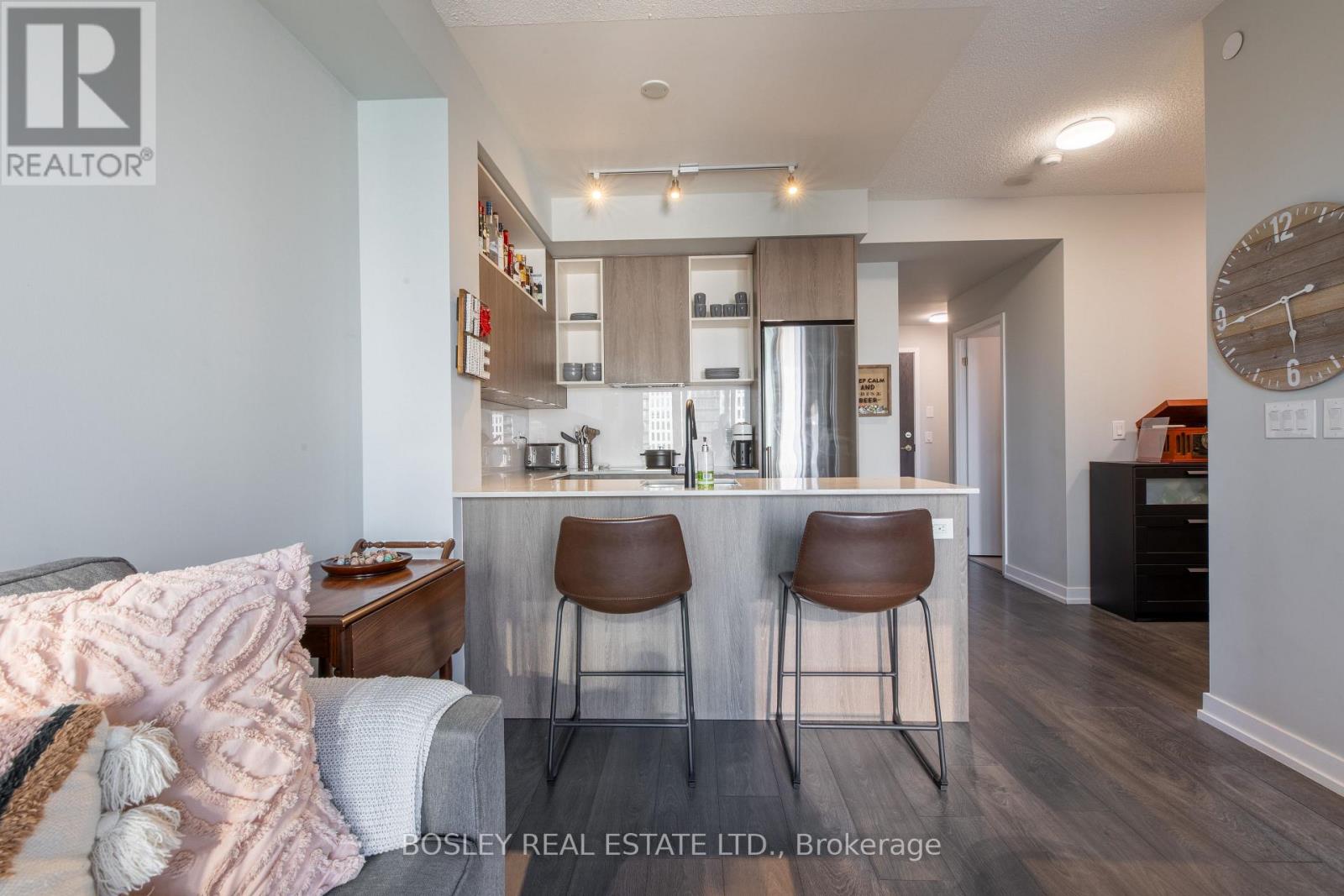 Photo 5 of 1012 200 Sackville Street, Toronto ON