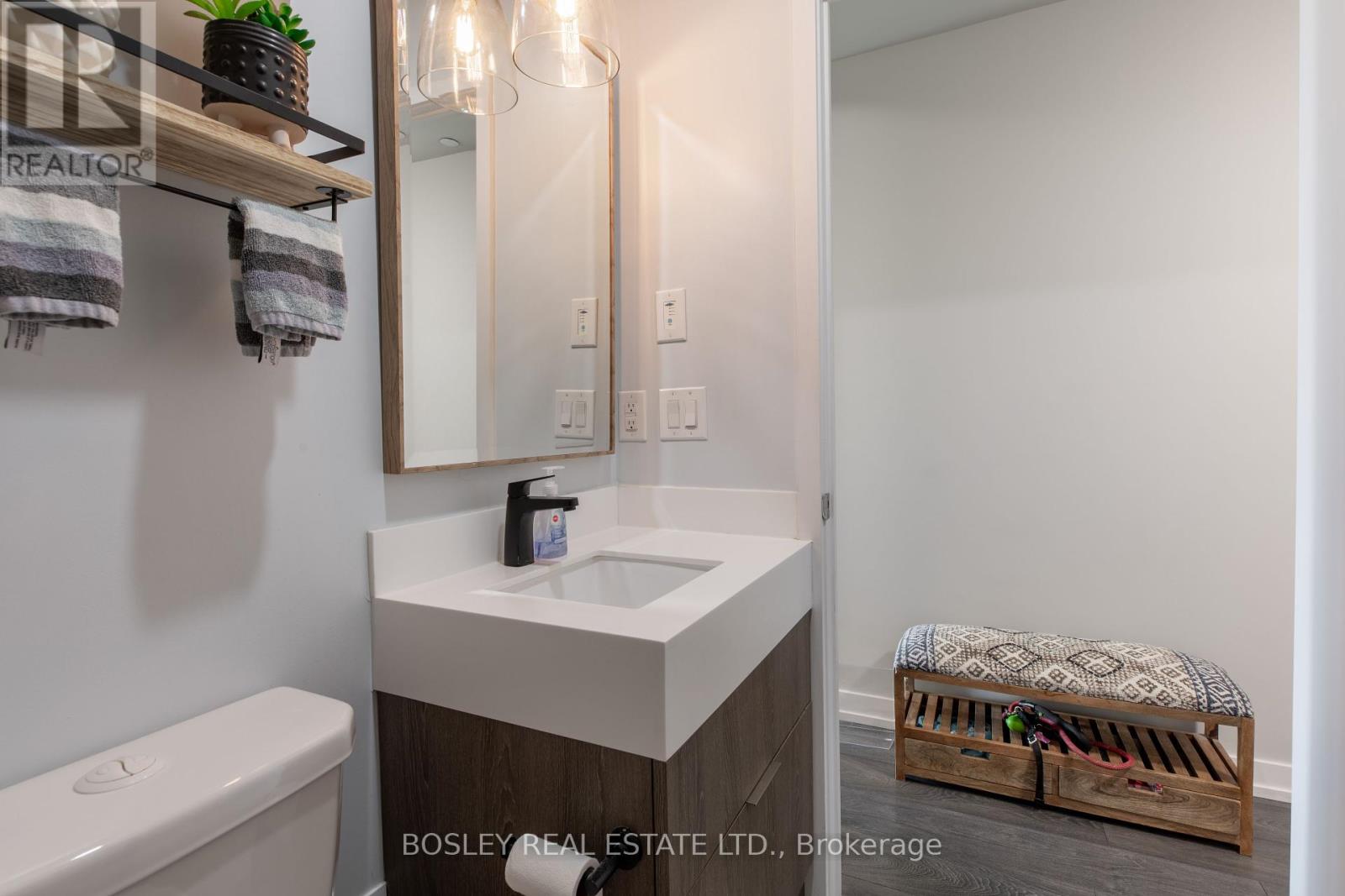 Photo 9 of 1012 200 Sackville Street, Toronto ON