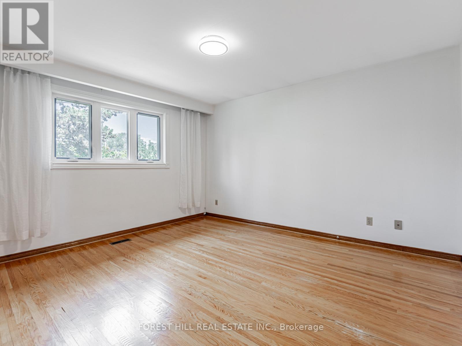 Photo 20 of 16 Clayland Drive, Toronto ON