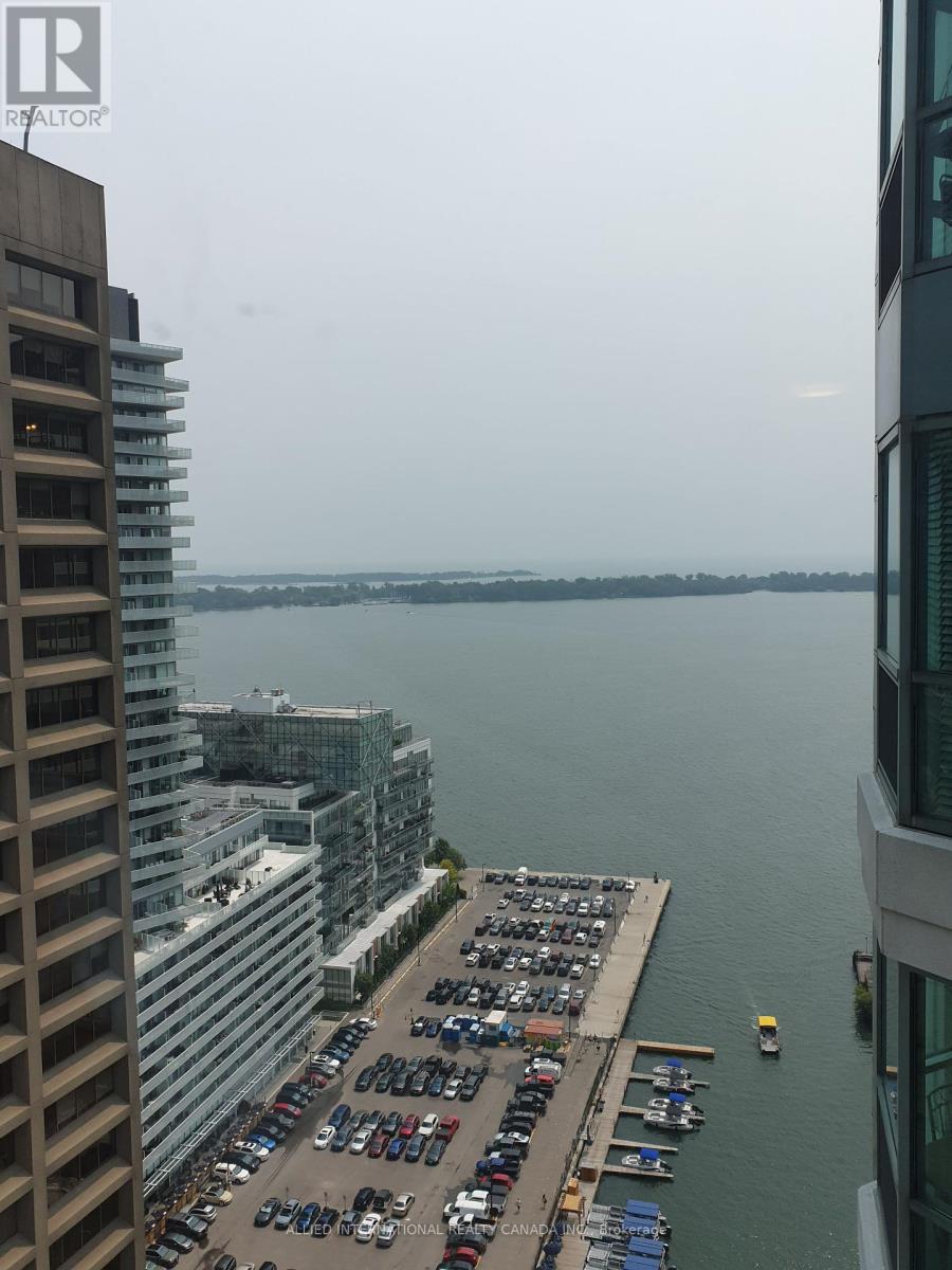 Photo 10 of 3010 10 Yonge Street, Toronto ON