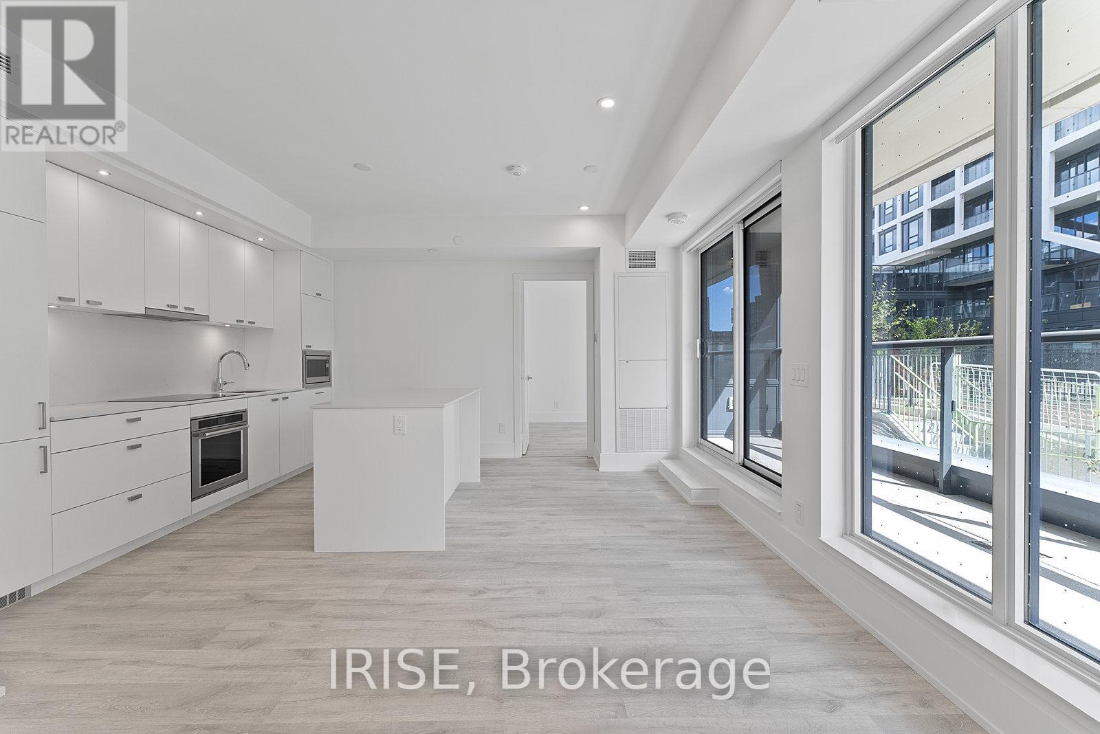 Photo 1 of 301 115 Denison Avenue, Toronto ON