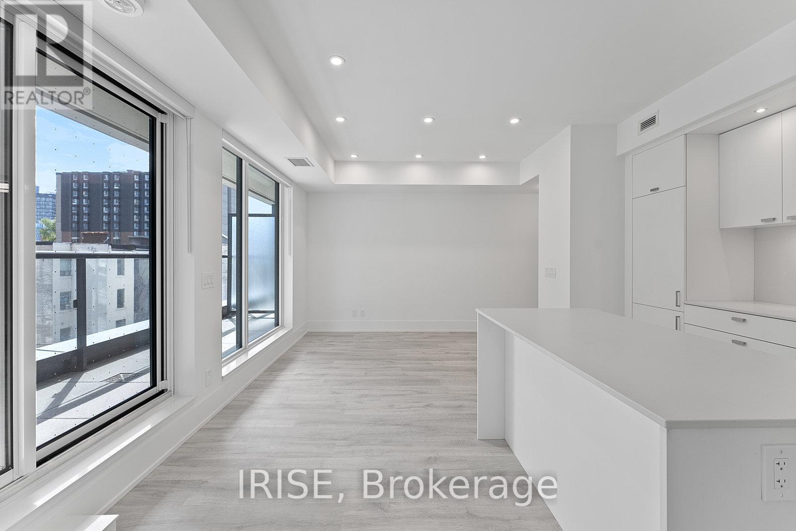 Photo 10 of 301 115 Denison Avenue, Toronto ON