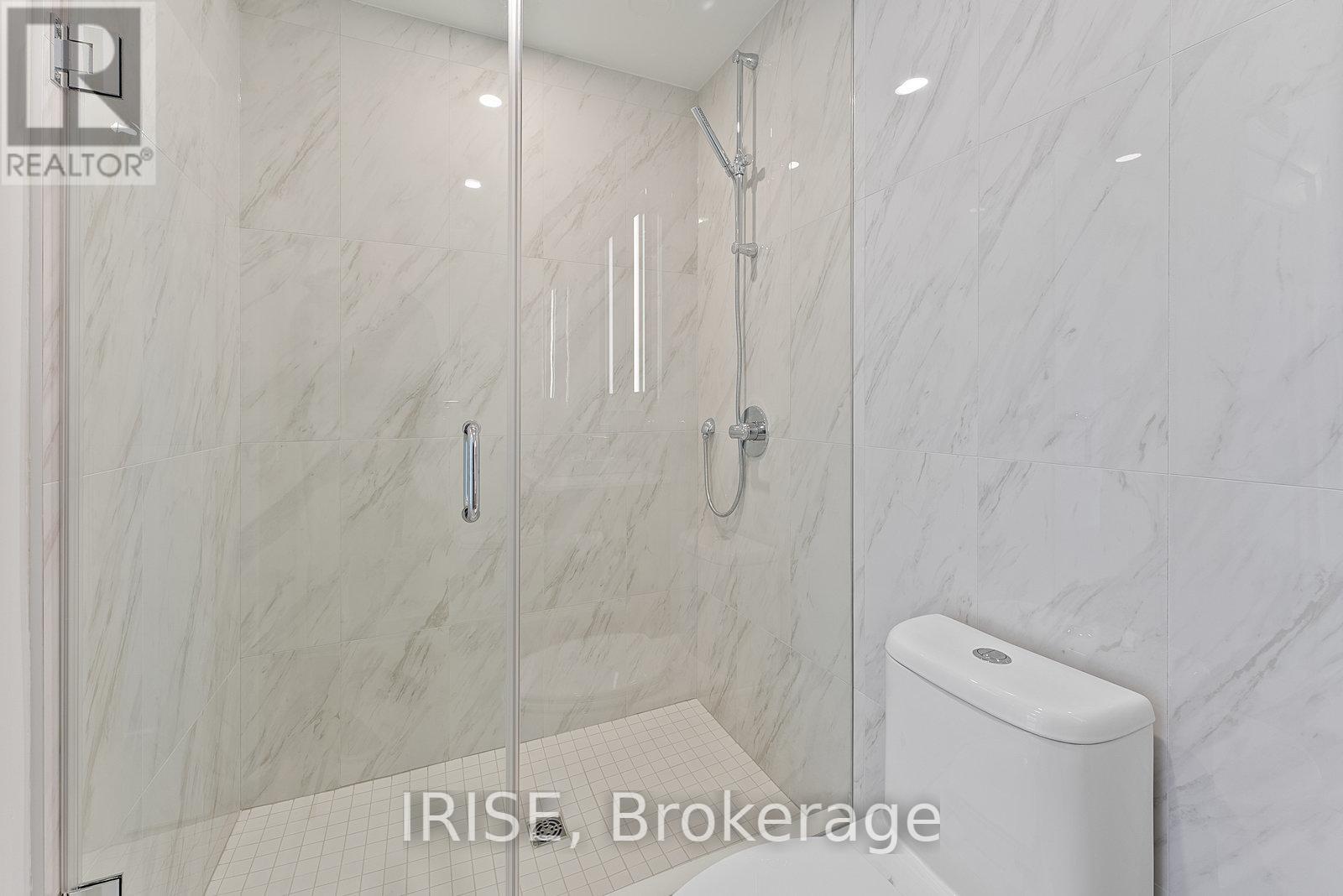 Photo 22 of 301 115 Denison Avenue, Toronto ON