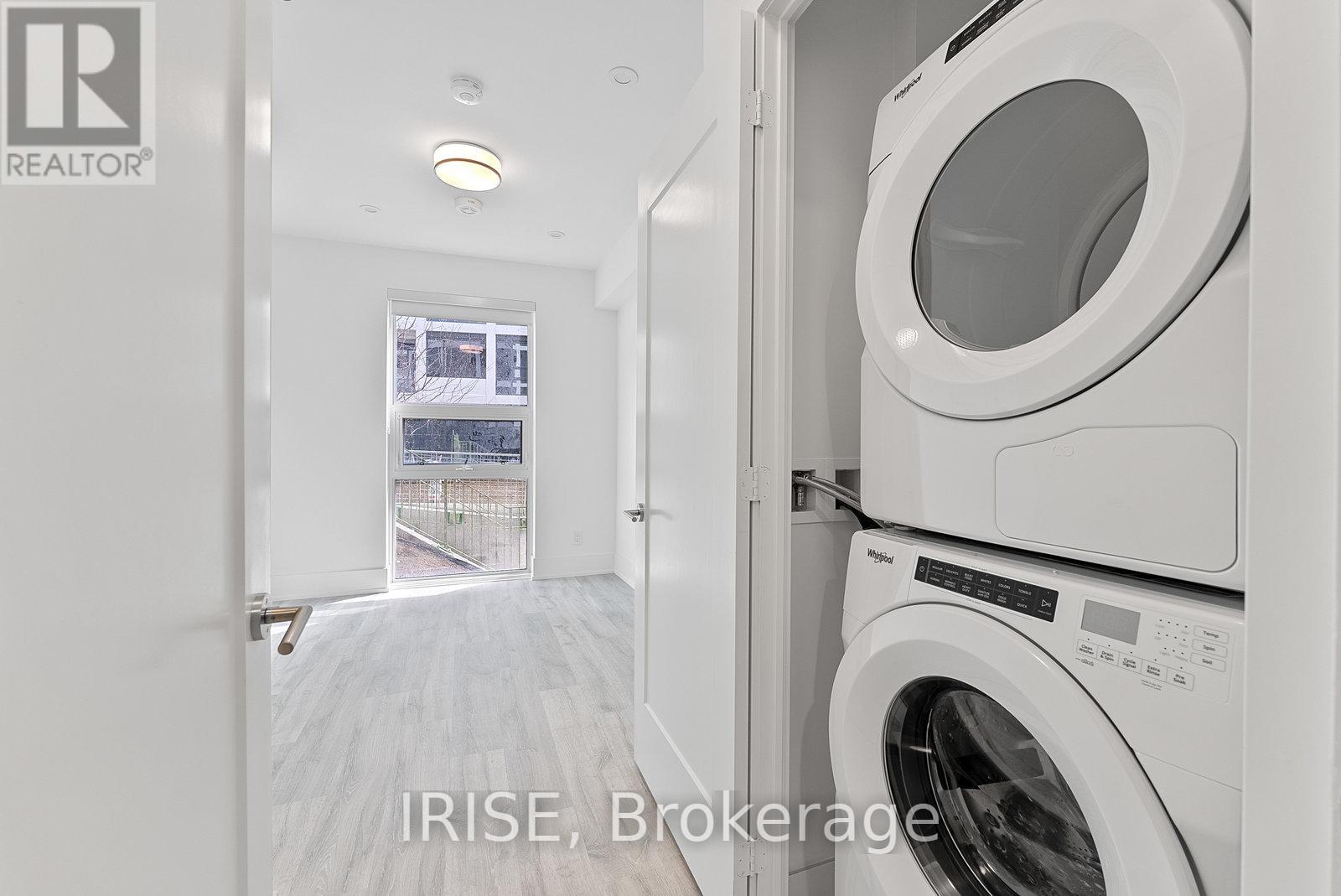 Photo 23 of 301 115 Denison Avenue, Toronto ON