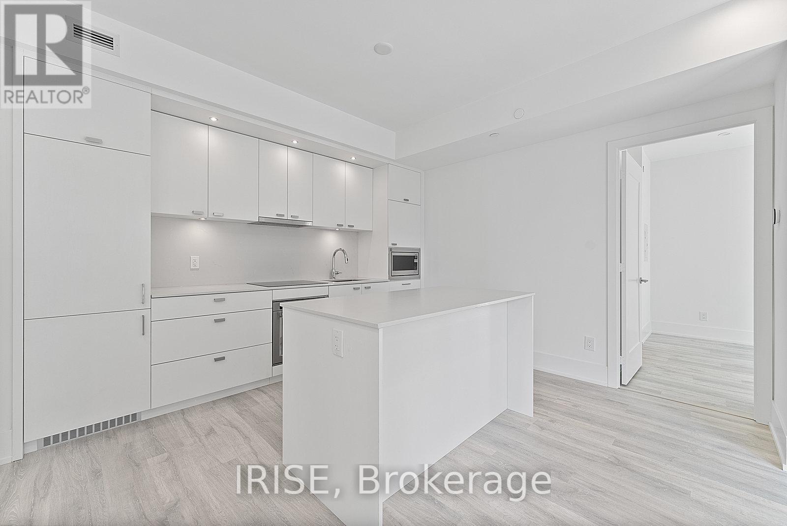 Photo 7 of 301 115 Denison Avenue, Toronto ON