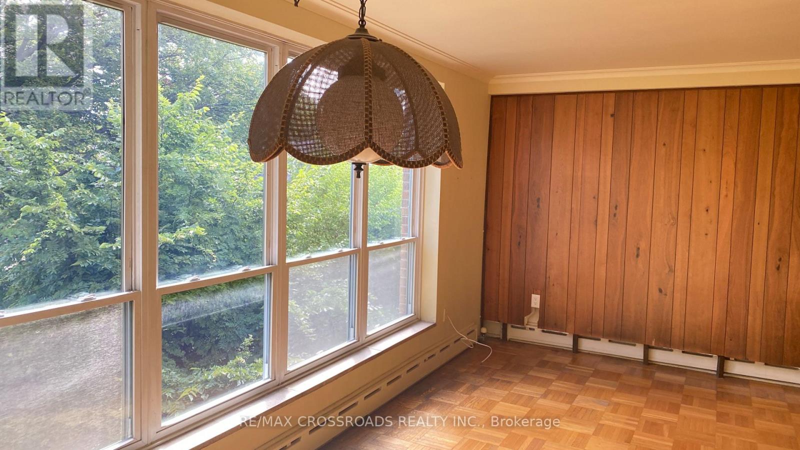 Photo 10 of 302 30 Elm Avenue, Toronto ON