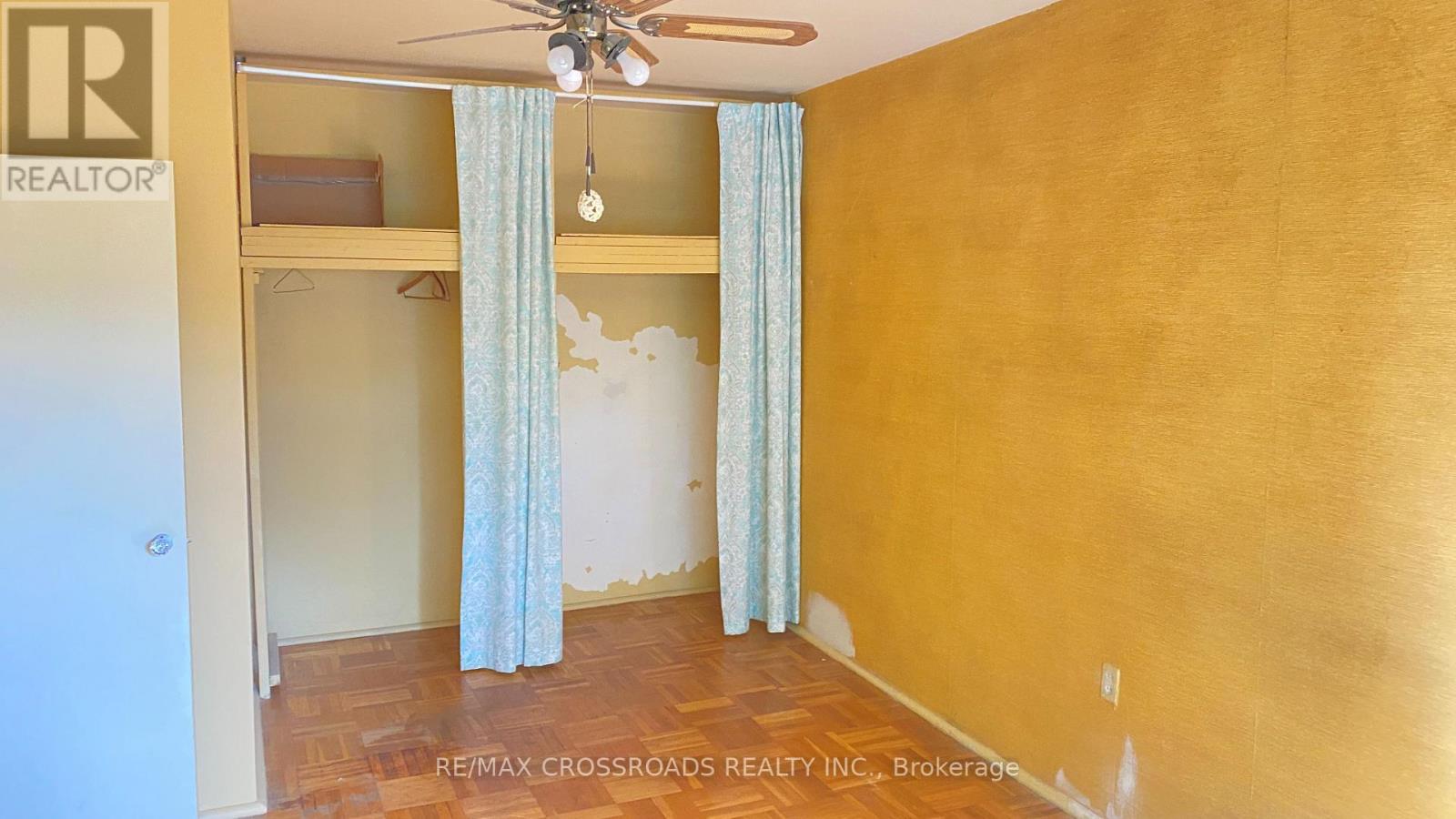 Photo 15 of 302 30 Elm Avenue, Toronto ON