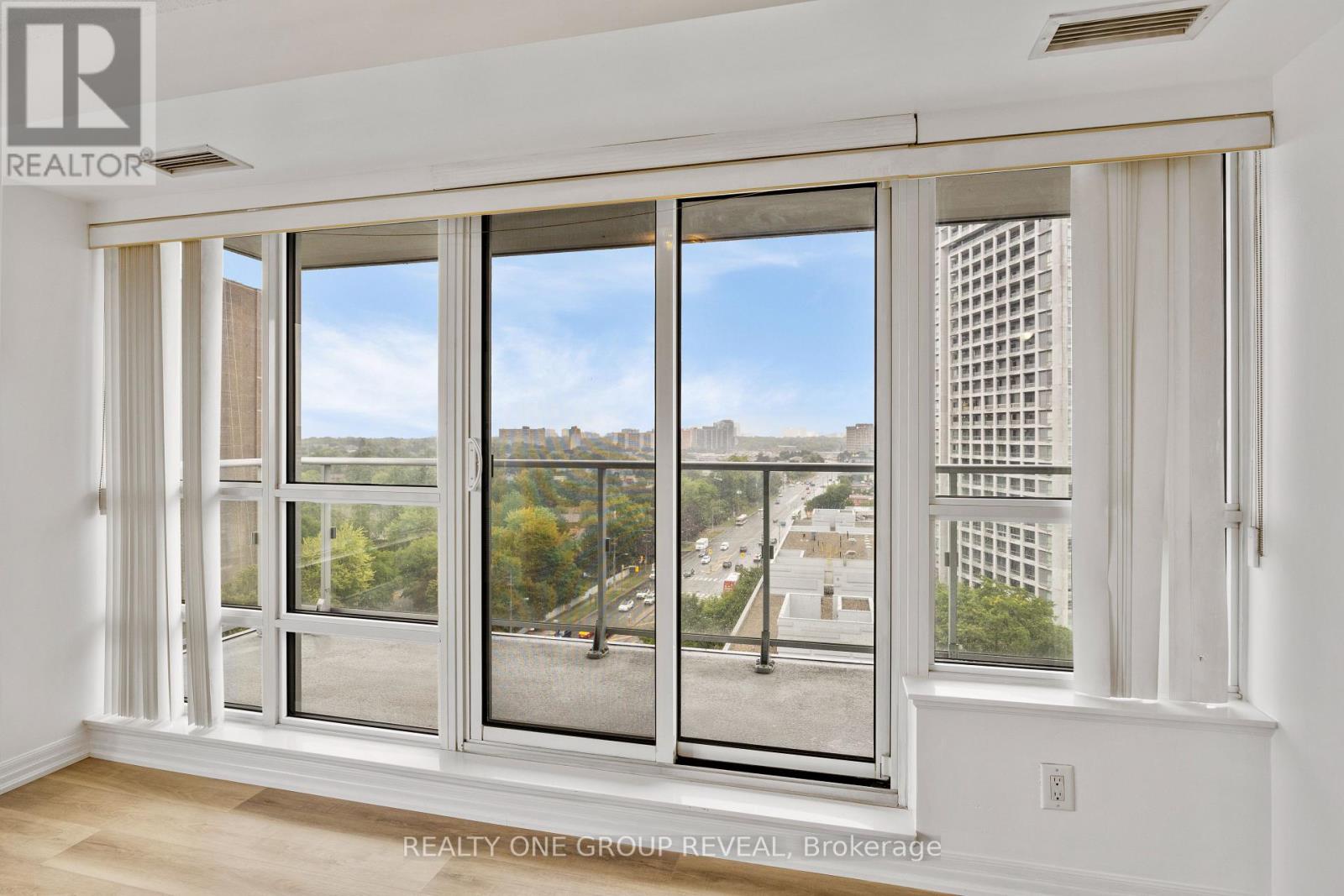 Photo 23 of 1109 2015 Sheppard Avenue E, Toronto ON