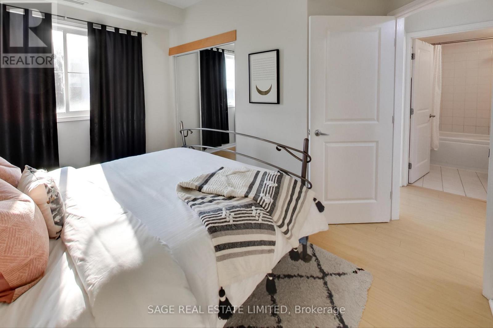 Photo 19 of 203 1785 Eglinton Avenue E, Toronto ON