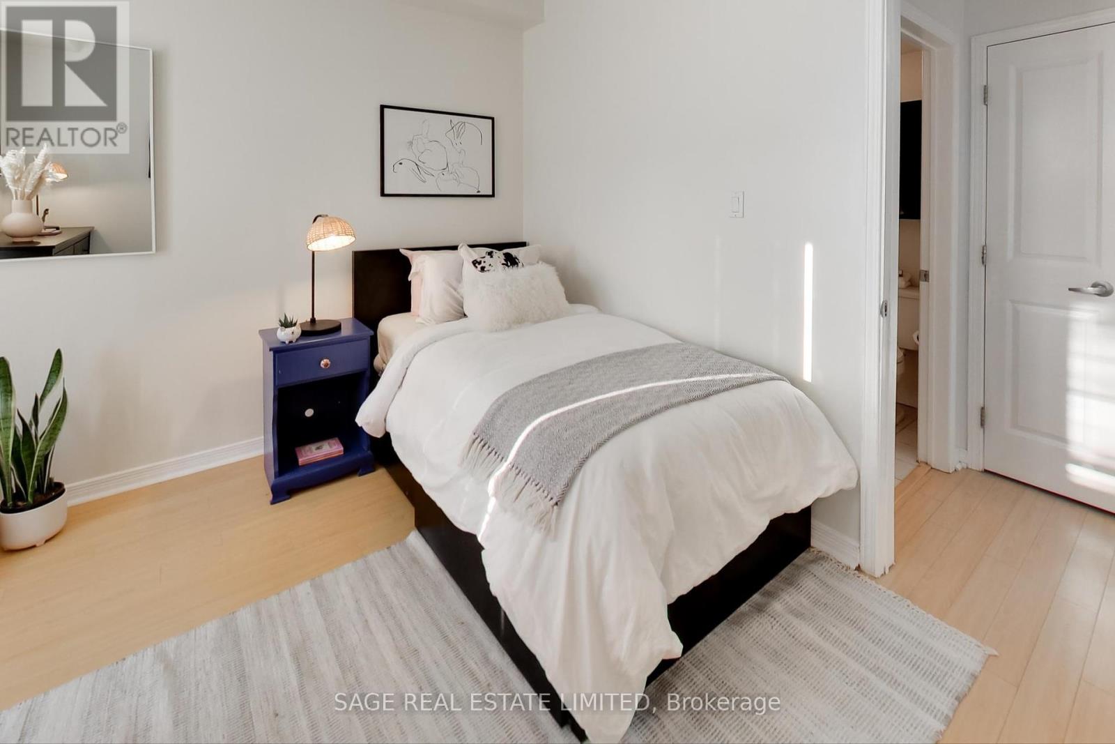 Photo 24 of 203 1785 Eglinton Avenue E, Toronto ON
