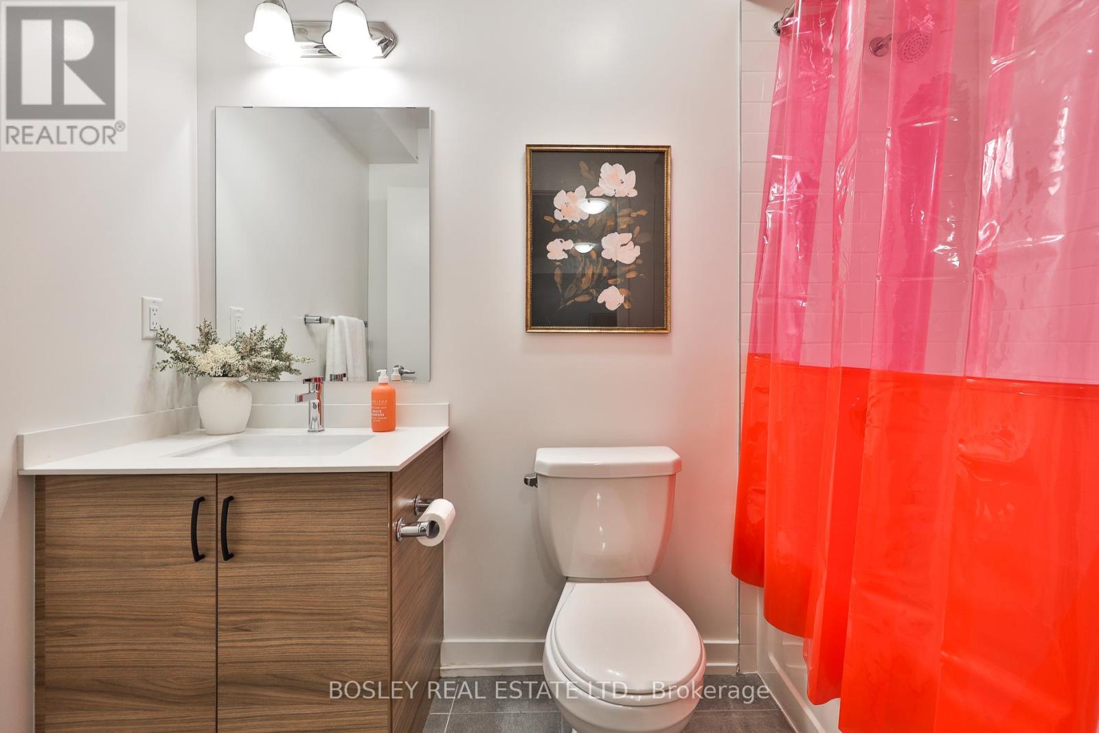 Photo 34 of Th 8 39 Florence Street, Toronto ON