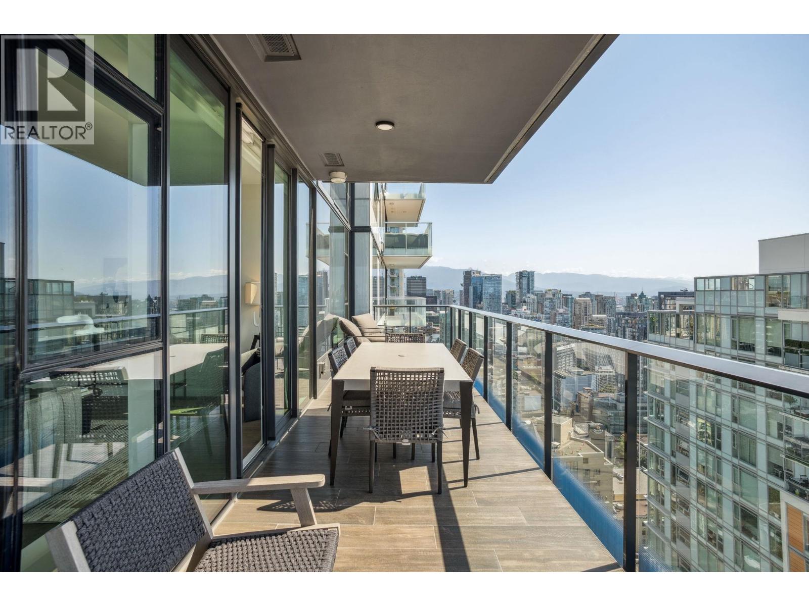 Photo 11 of 3303 1335 Howe Street, Vancouver BC
