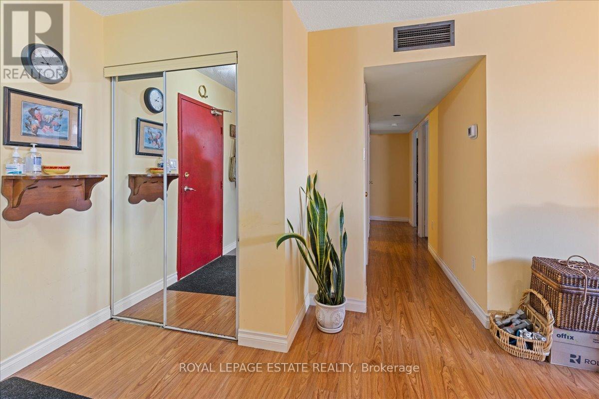 Photo 14 of P 3 1703 Mccowan Road, Toronto ON