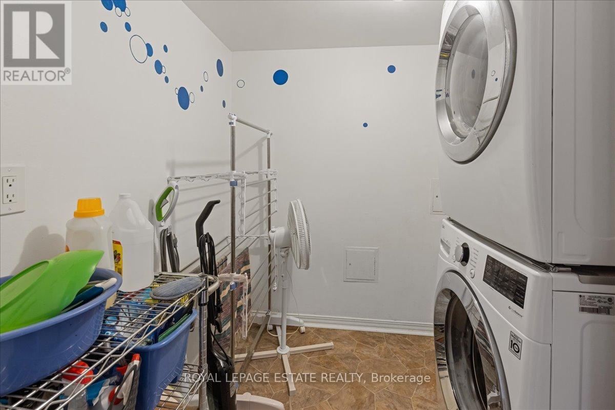 Photo 15 of P 3 1703 Mccowan Road, Toronto ON