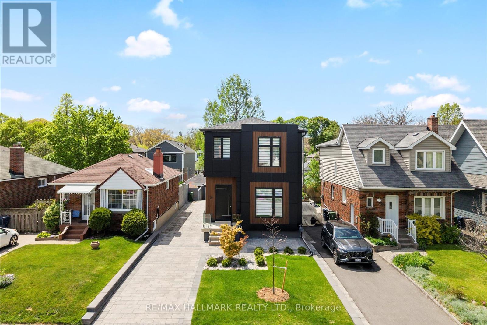 Photo 1 of 40 Manderley Drive, Toronto ON