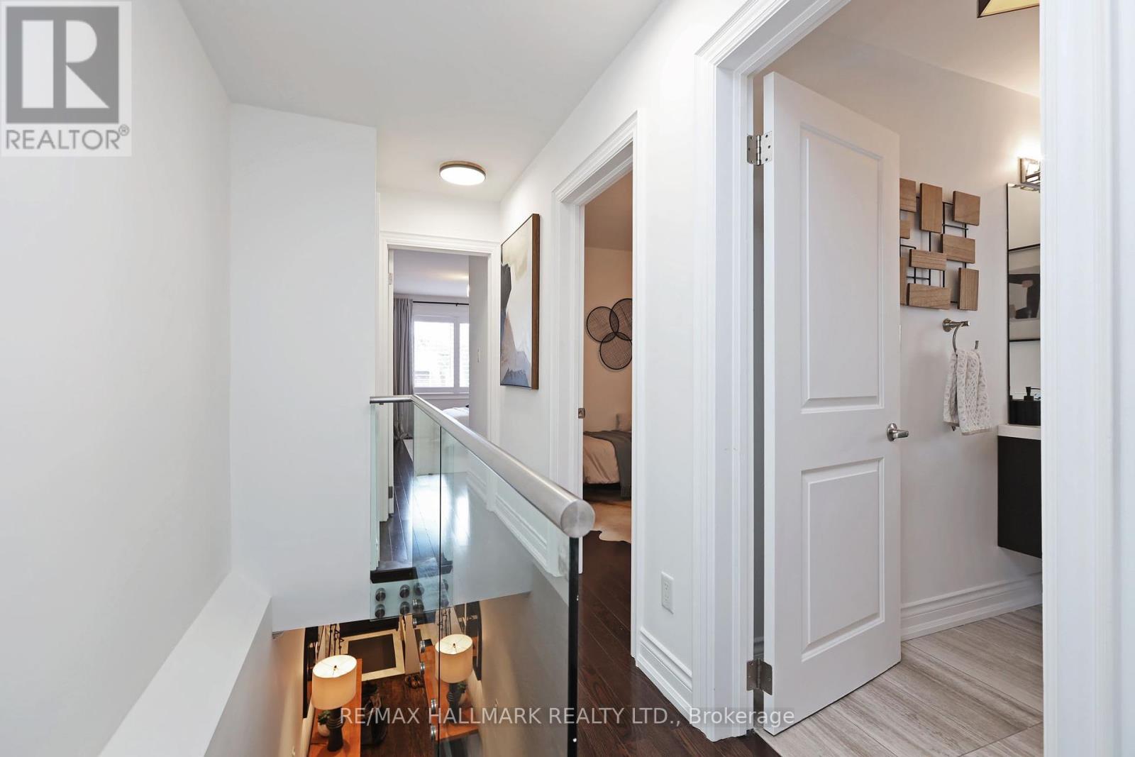 Photo 19 of 242 Springdale Boulevard, Toronto ON