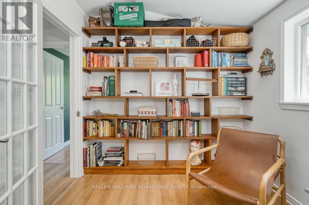 Photo 27 of 24 Lyncroft Drive, Toronto ON