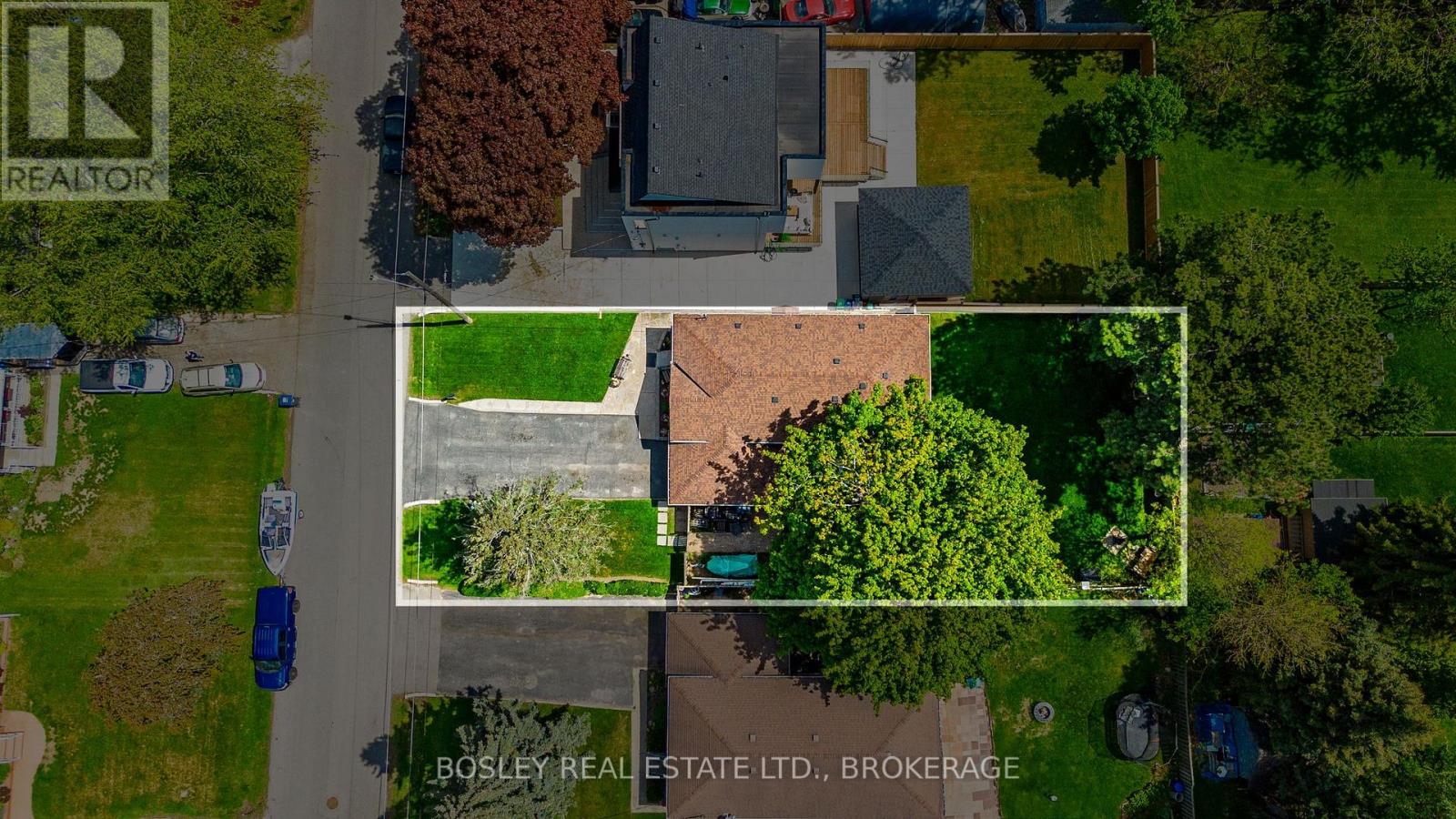 Photo 19 of 1568 Asgard Drive, Mississauga ON