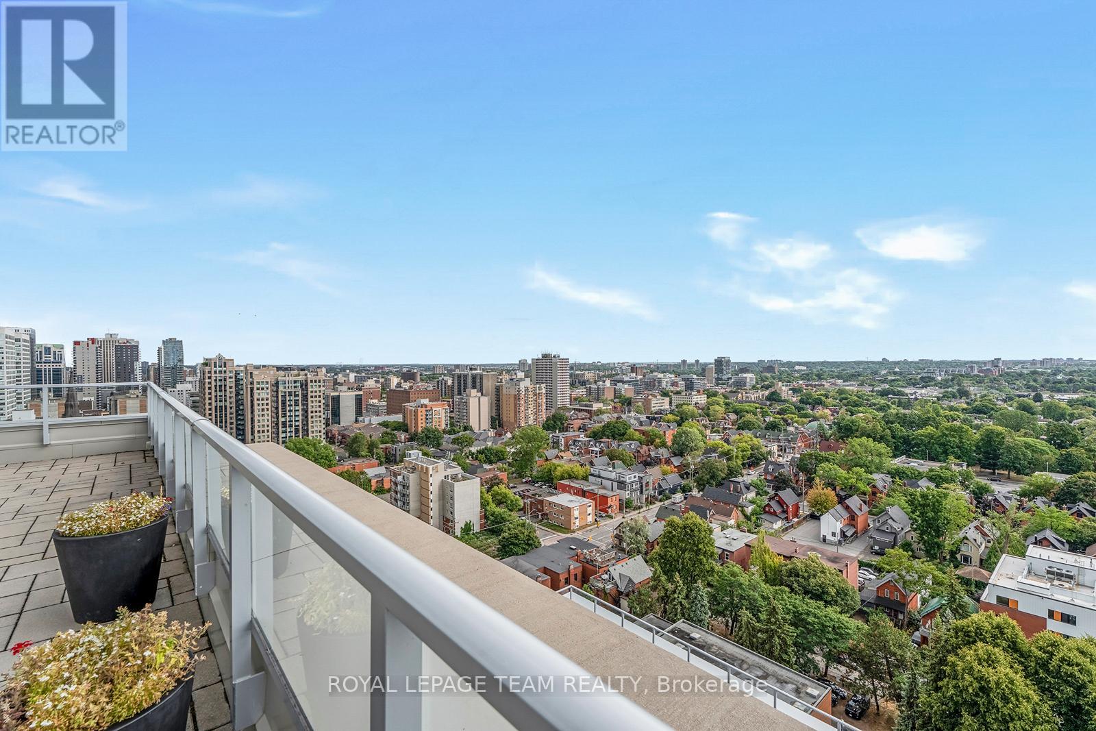 Photo 38 of 416 255 Bay Street, Ottawa ON