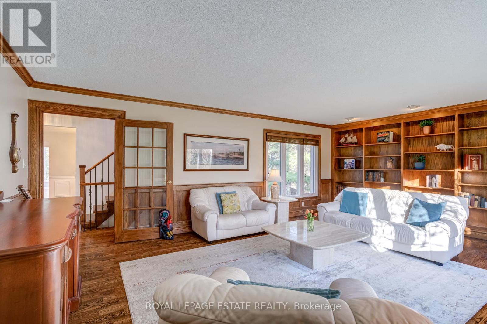 Photo 5 of 65 Watch Hill Road, King ON