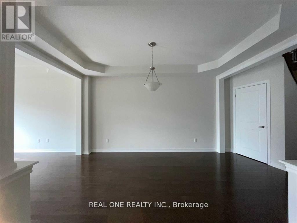 Photo 6 of 29 Paper Mills Crescent, Richmond Hill ON