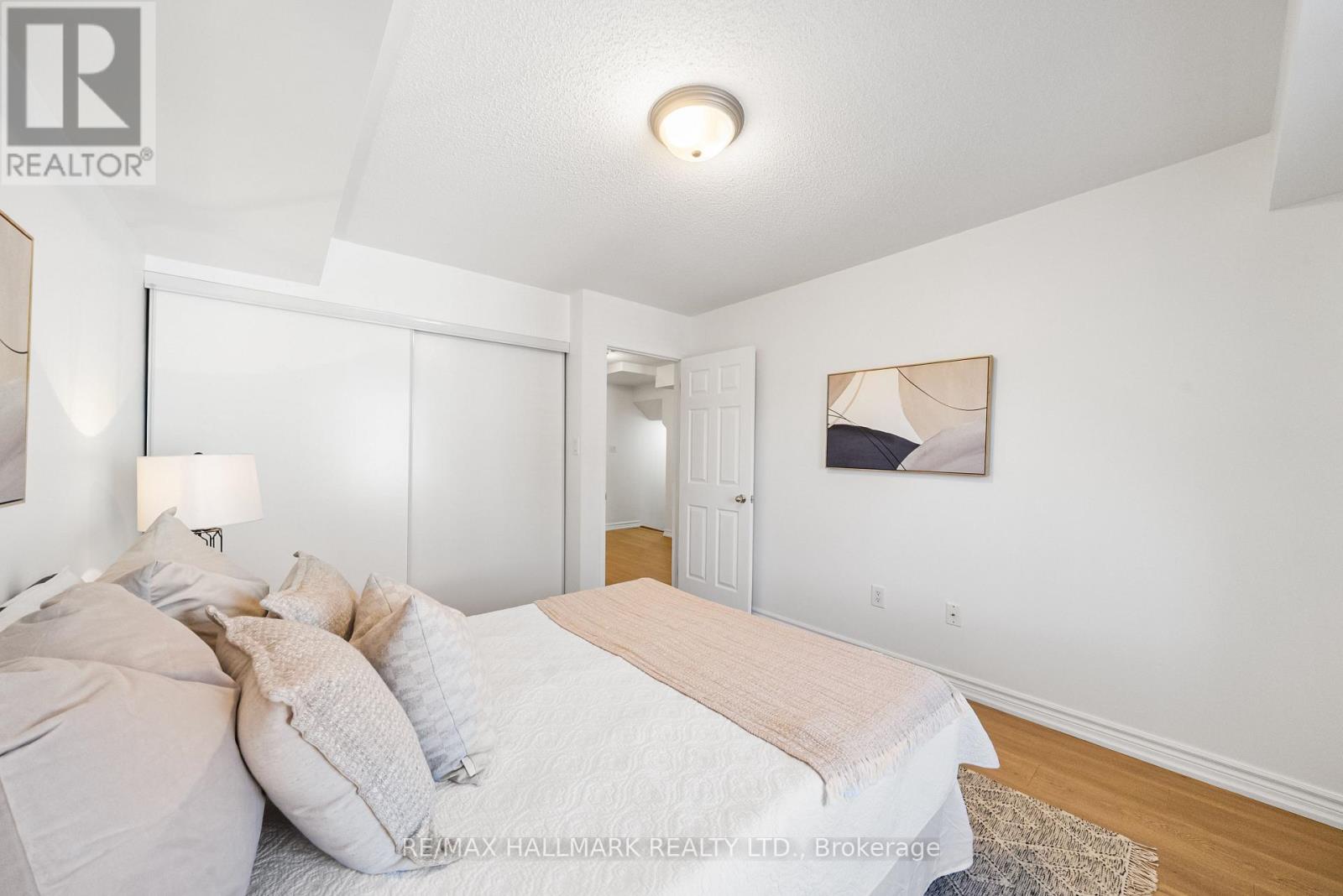 Photo 26 of 213 308 John Street, Markham ON