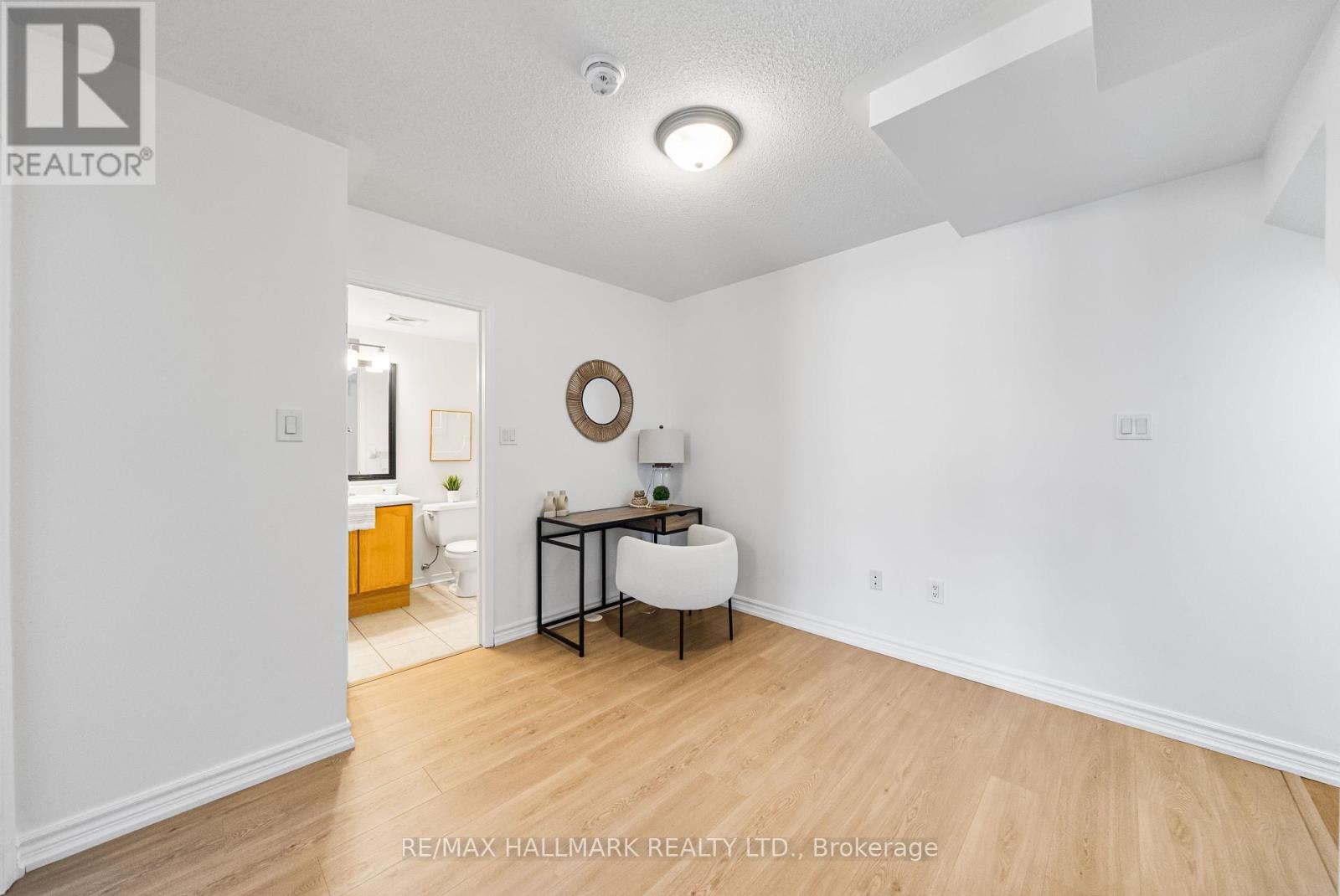 Photo 29 of 213 308 John Street, Markham ON