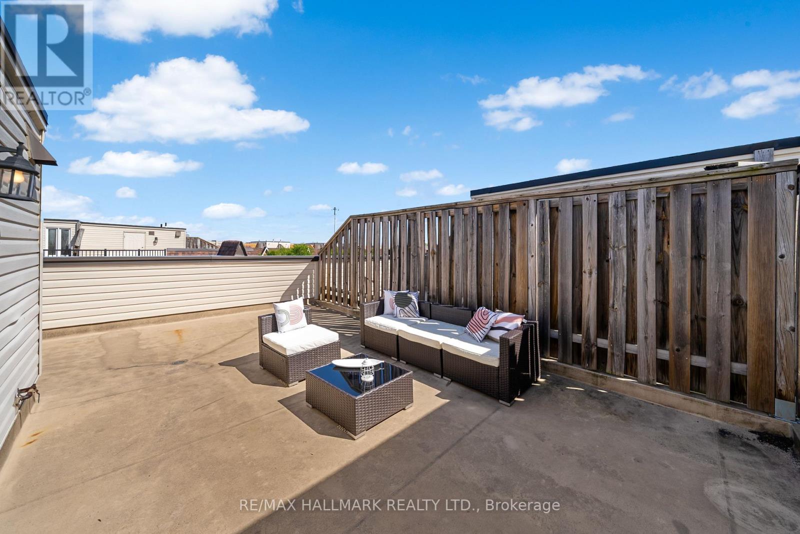 Photo 35 of 213 308 John Street, Markham ON